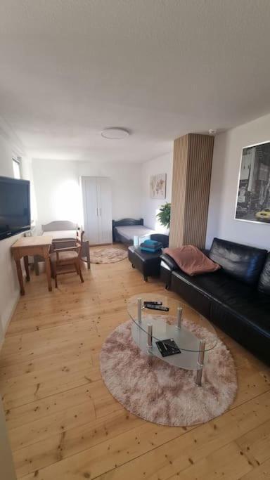 Wohnen In Niederweimar Zwischen Marburg Und Giessen Apartment Bagian luar foto