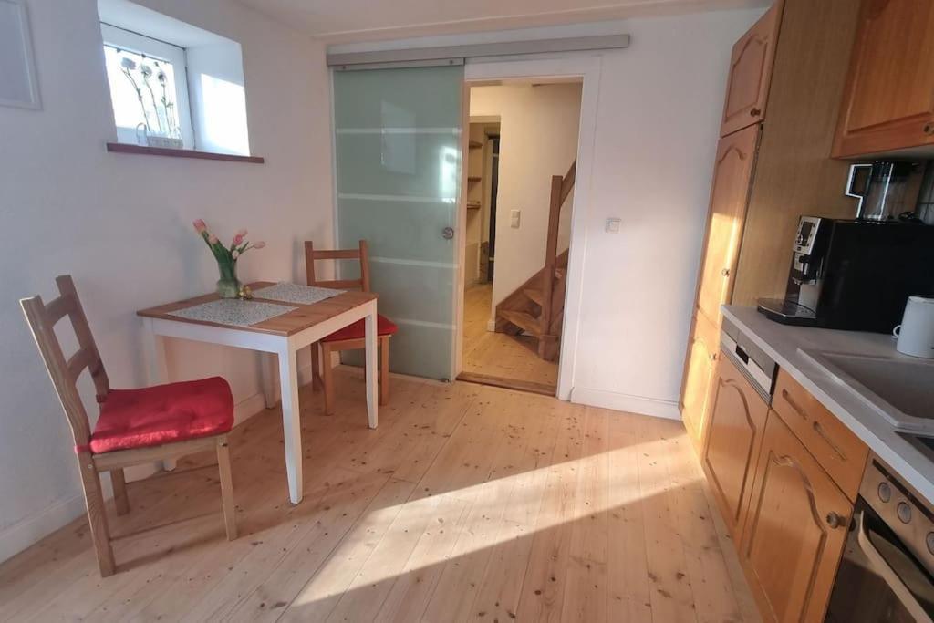 Wohnen In Niederweimar Zwischen Marburg Und Giessen Apartment Bagian luar foto